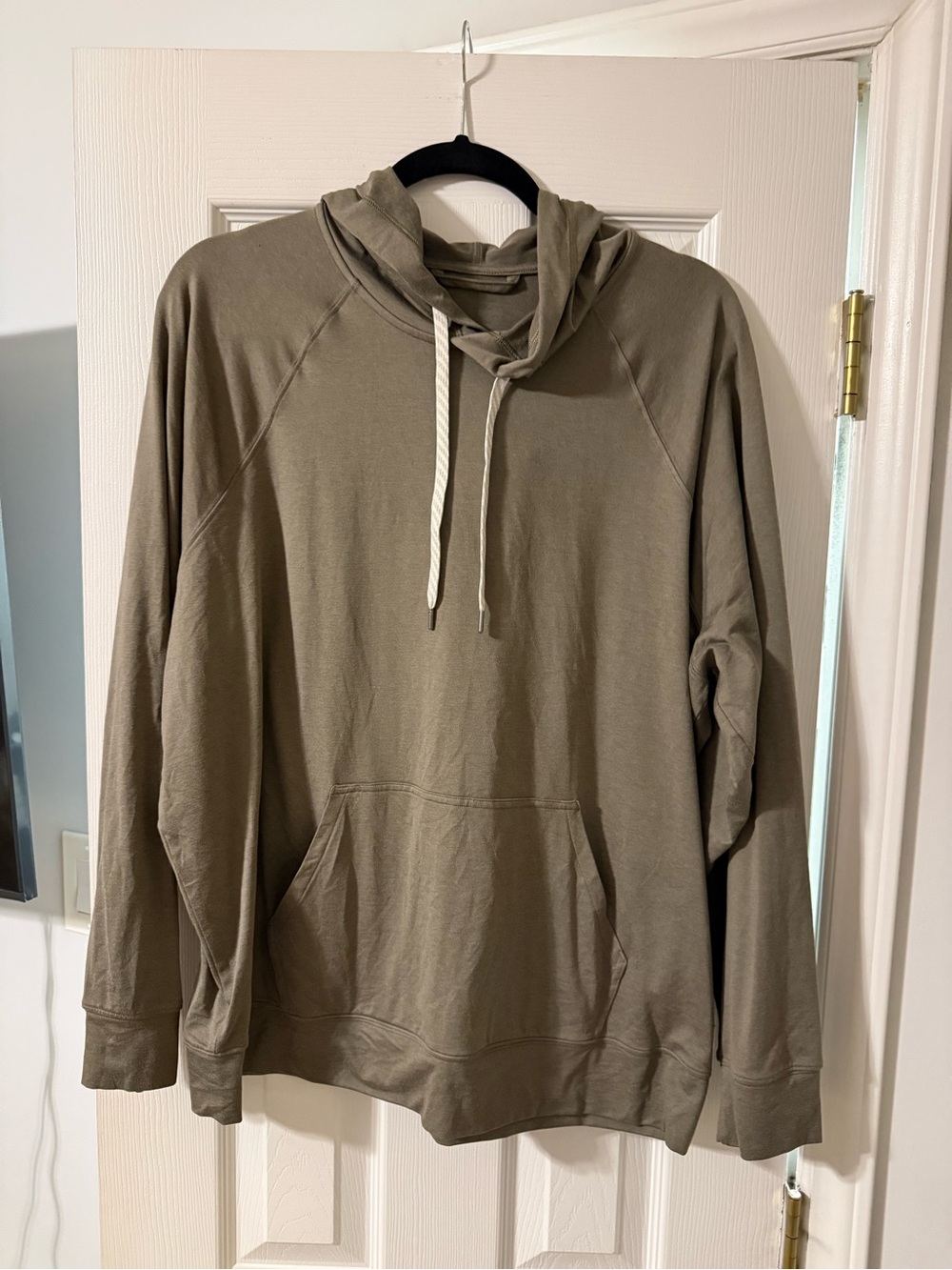 Vuori Halo Oversized Olive Green Hoodie